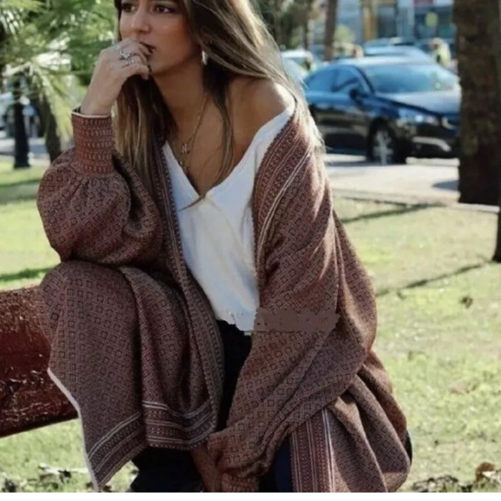 ZARA Oversized Women’s Elegant Brown Patterned Sweater Size S even a M/L